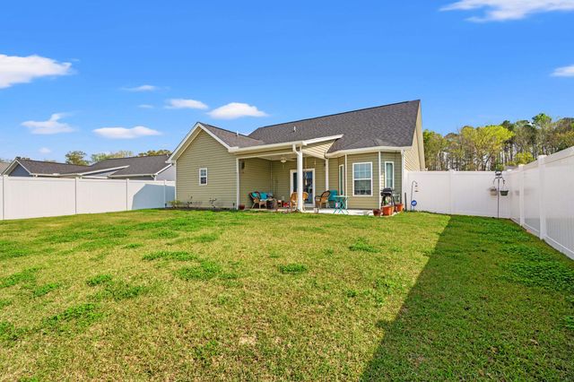 406 Shallow Cove Dr., Conway, SC 29527