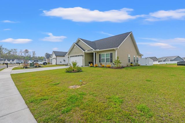 406 Shallow Cove Dr., Conway, SC 29527