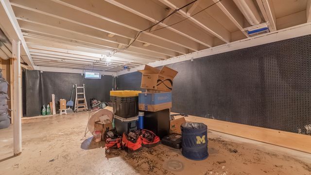 3230 Garfield Avenue, Highland, IN 46322