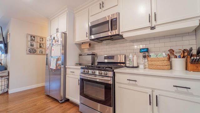 3230 Garfield Avenue, Highland, IN 46322