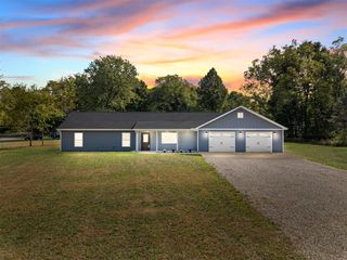 341 Murphy Street, Jonesville, MI 49250