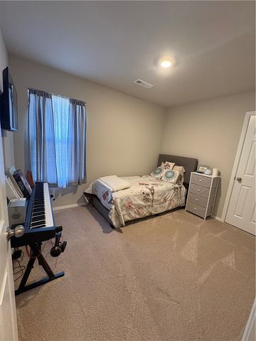 1607 S Blandford Street, Siloam Springs, AR 72761