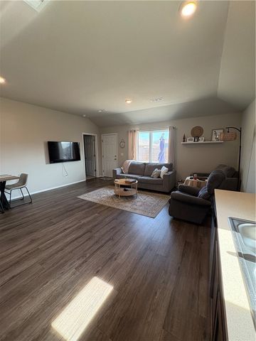 1607 S Blandford Street, Siloam Springs, AR 72761