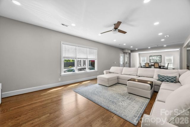 908 Woodhurst Drive, Wesley Chapel, NC 28110