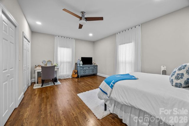 908 Woodhurst Drive, Wesley Chapel, NC 28110