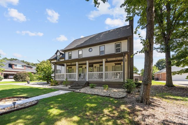 908 Woodhurst Drive, Wesley Chapel, NC 28110