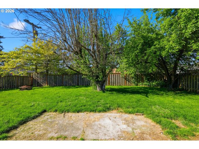 977 Nw CLEVELAND Ave, Corvallis, OR 97330