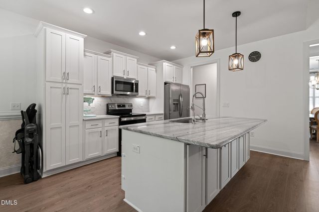 153 Shady Oaks Drive, Benson, NC 27504