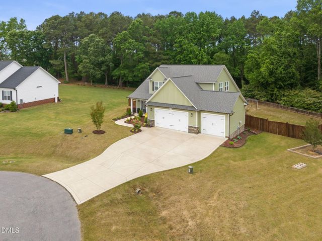 153 Shady Oaks Drive, Benson, NC 27504
