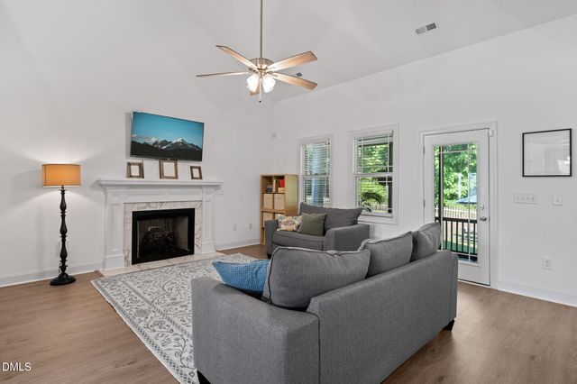 153 Shady Oaks Drive, Benson, NC 27504