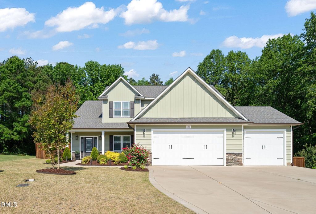 153 Shady Oaks Drive, Benson, NC 27504