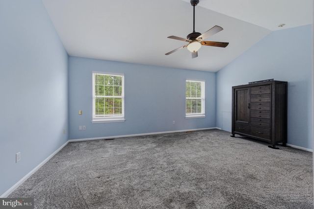 17 OAK VIEW DR, Newark, DE 19702