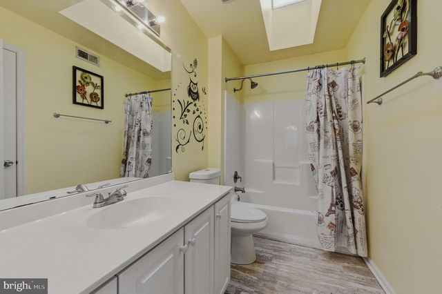 17 OAK VIEW DR, Newark, DE 19702