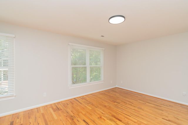 1022 E 8th Street, Chattanooga, TN 37403