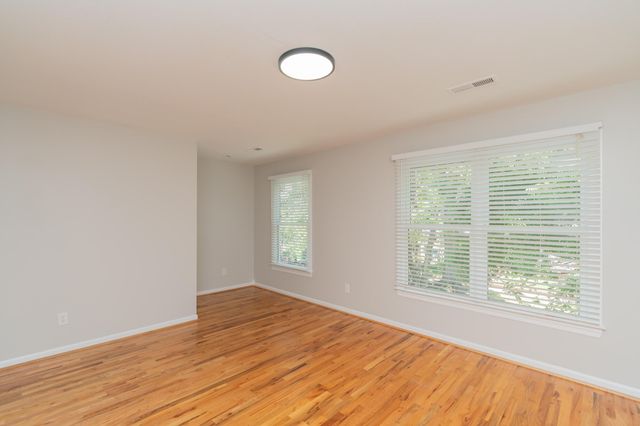 1022 E 8th Street, Chattanooga, TN 37403