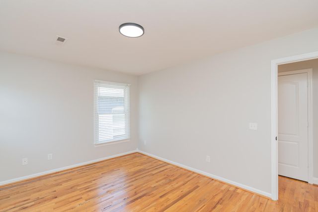 1022 E 8th Street, Chattanooga, TN 37403