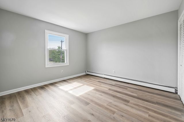 67 Eyland Ave, Roxbury Twp., NJ 07876