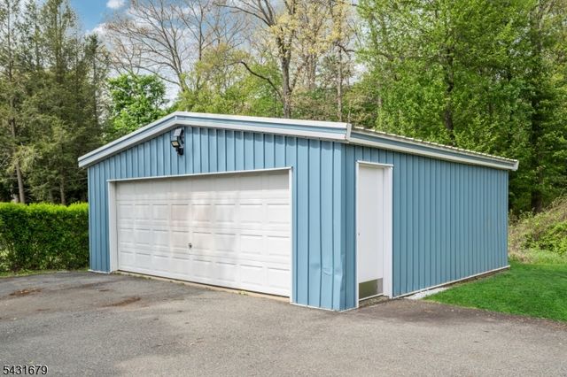 67 Eyland Ave, Roxbury Twp., NJ 07876