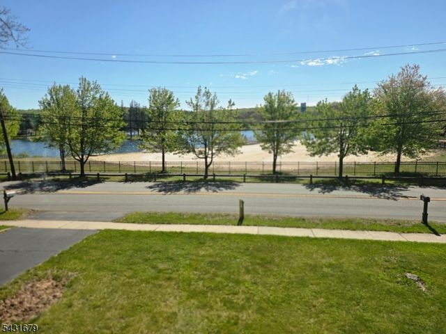 67 Eyland Ave, Roxbury Twp., NJ 07876