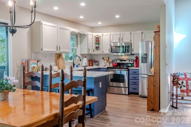 396 Winding Way Drive 51, Franklin, NC 28734