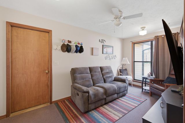 62980 E 313 Road, Grove, OK 74344