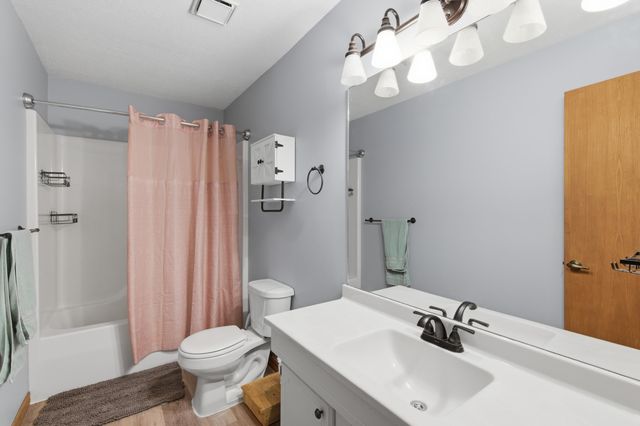 62980 E 313 Road, Grove, OK 74344