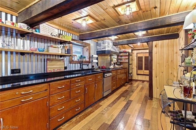 161 Forest Avenue, Lake Milton, OH 44429