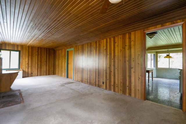 3631 Helms Road, Grants Pass, OR 97527