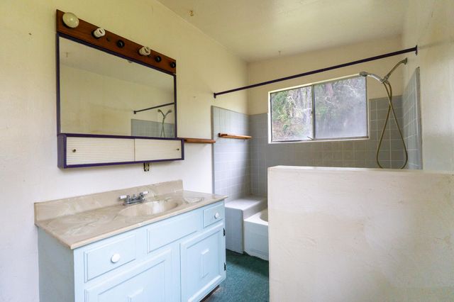 3631 Helms Road, Grants Pass, OR 97527