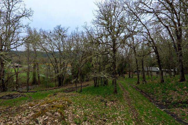 3631 Helms Road, Grants Pass, OR 97527