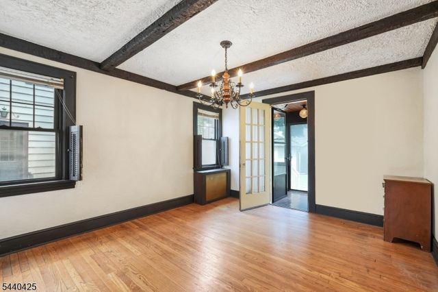 21 Ferncliff Rd, Bloomfield Twp., NJ 07003