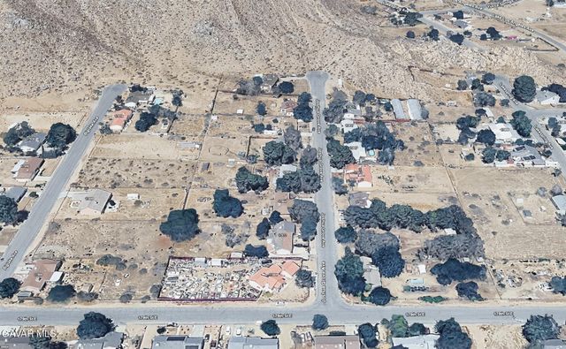 Joshua Grove Avenue, Palmdale, CA 93591