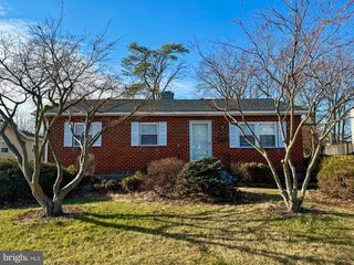 504 CRISFIELD RD, Baltimore, MD 21220