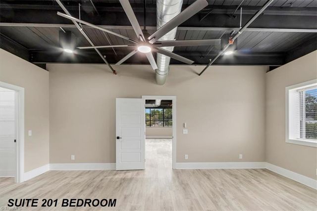 516 S Fayetteville Street 201, Asheboro, NC 27203