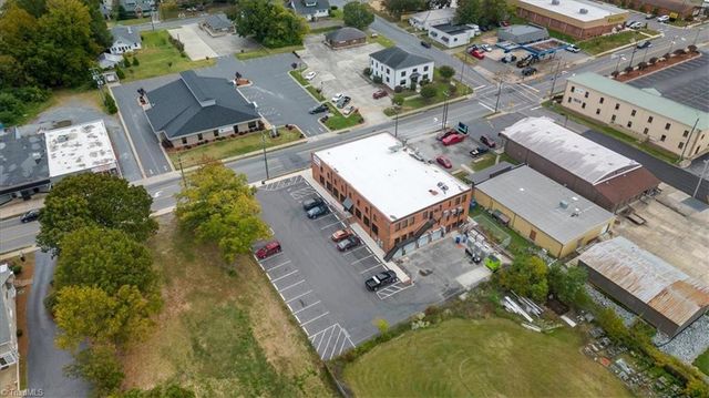 516 S Fayetteville Street 201, Asheboro, NC 27203