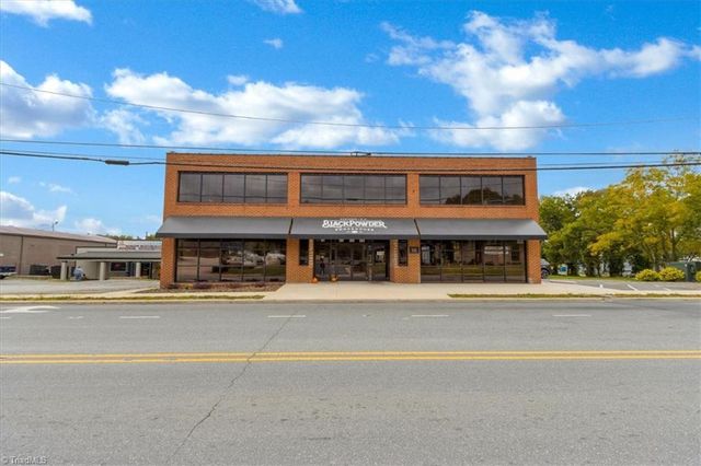 516 S Fayetteville Street 201, Asheboro, NC 27203