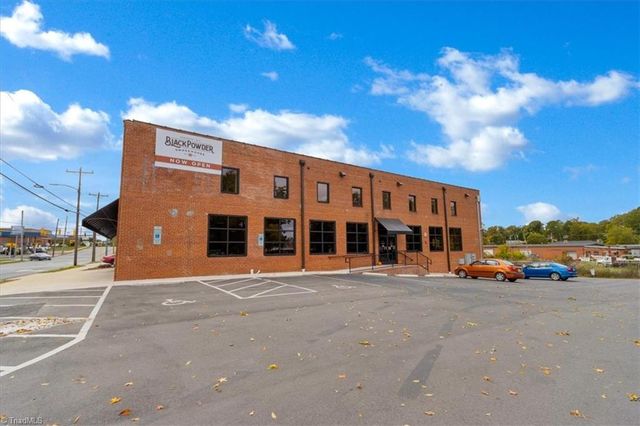 516 S Fayetteville Street 201, Asheboro, NC 27203