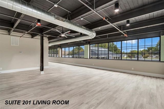 516 S Fayetteville Street 201, Asheboro, NC 27203