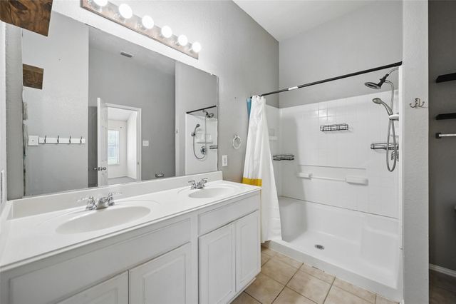 5140 Bayridge Court, Fort Worth, TX 76179