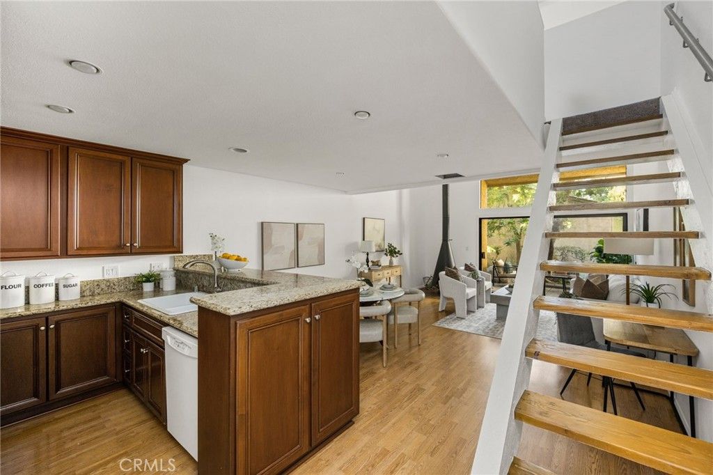 4900 E Chapman 109, Orange, CA 92869 — photo 2