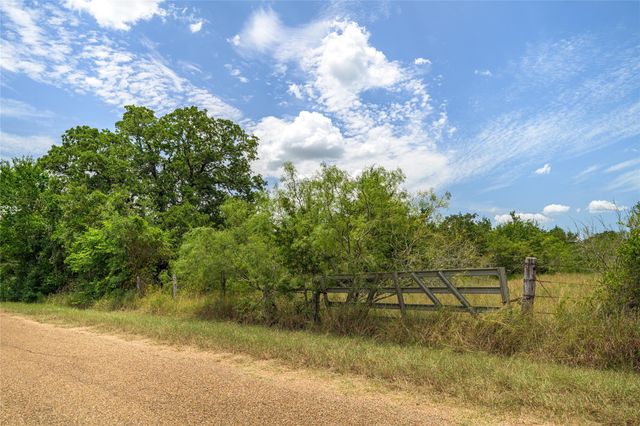 6144 Fm 2237, Flatonia, TX 78941