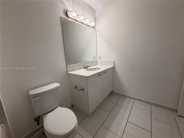 133 NE 2nd Ave 209, Miami, FL 33132