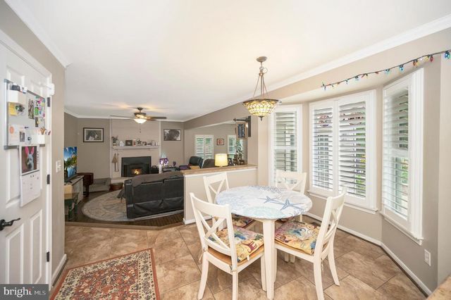 8125 LEE JACKSON CIR, Spotsylvania, VA 22553