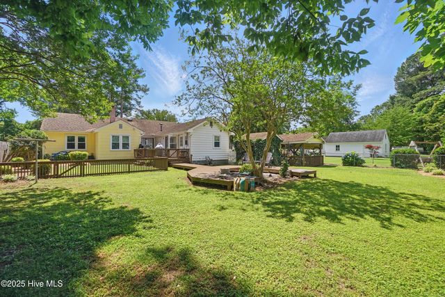 1605 Edgewood Drive, Elizabeth Cty, NC 27909