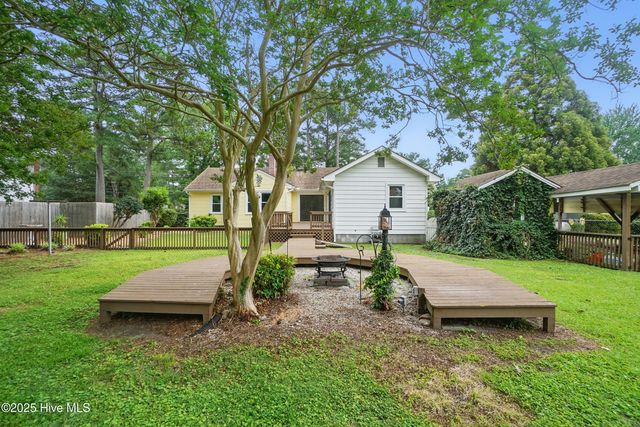 1605 Edgewood Drive, Elizabeth Cty, NC 27909