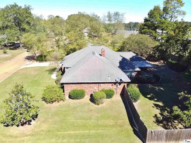 301 PINE HILLS DRIVE, Calhoun, LA 71225