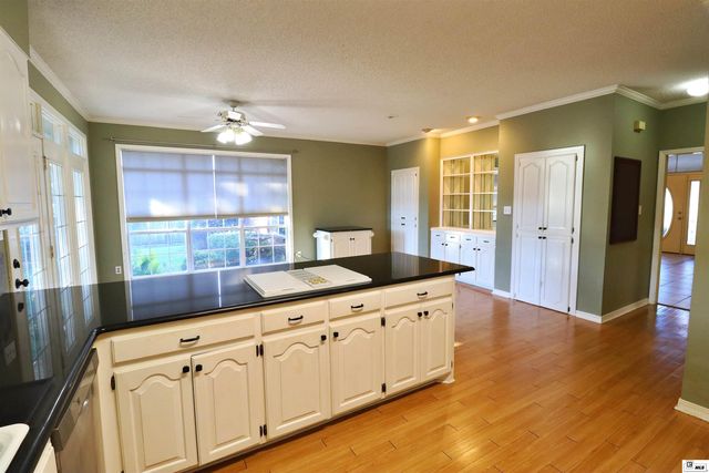 301 PINE HILLS DRIVE, Calhoun, LA 71225