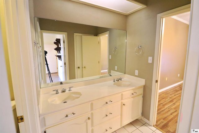 301 PINE HILLS DRIVE, Calhoun, LA 71225