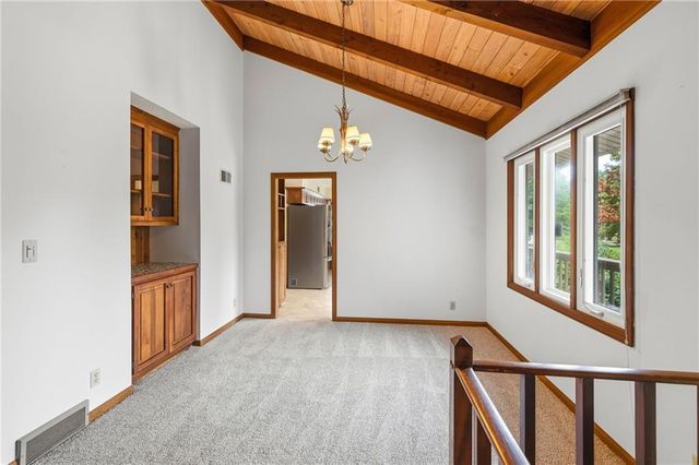 6001 W 68TH Street, Overland Park, KS 66204