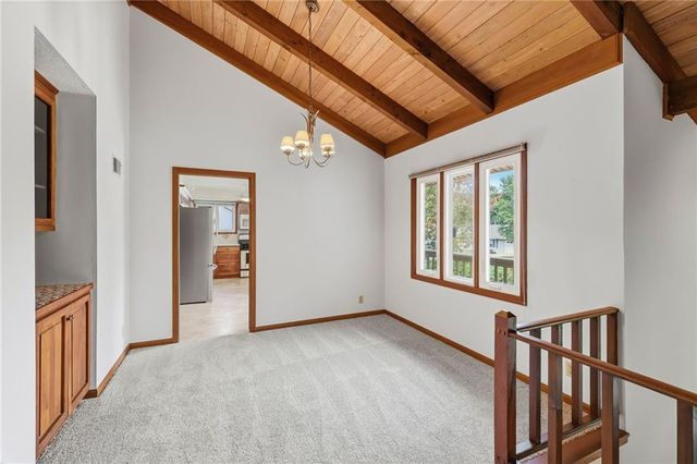 6001 W 68TH Street, Overland Park, KS 66204